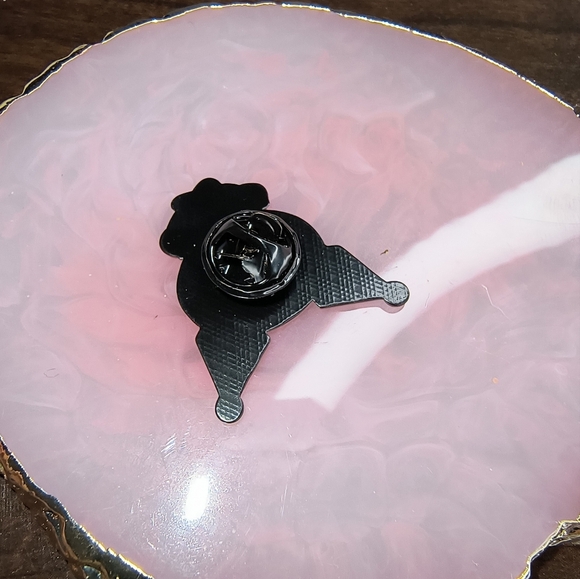 Women’s Jewelry Kuromi Pin Hello Kitty Sanrio white rabbit black hat/pin… - Picture 2 of 2